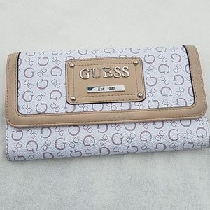 Guess Wallet